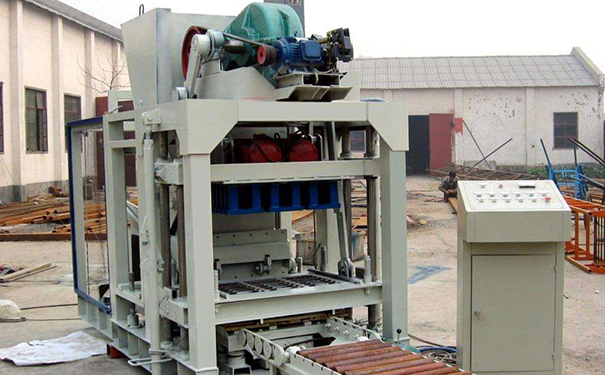 免燒磚機(jī)